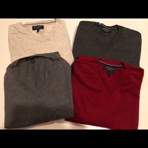 Lot 4 Men’s Banana Republic Trendy Wool Sweaters
